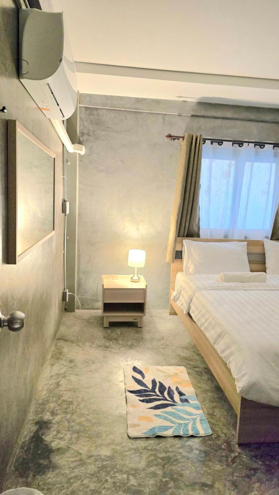 Captain Joe Cafe & Hostel Χουά Χιν Εξωτερικό φωτογραφία