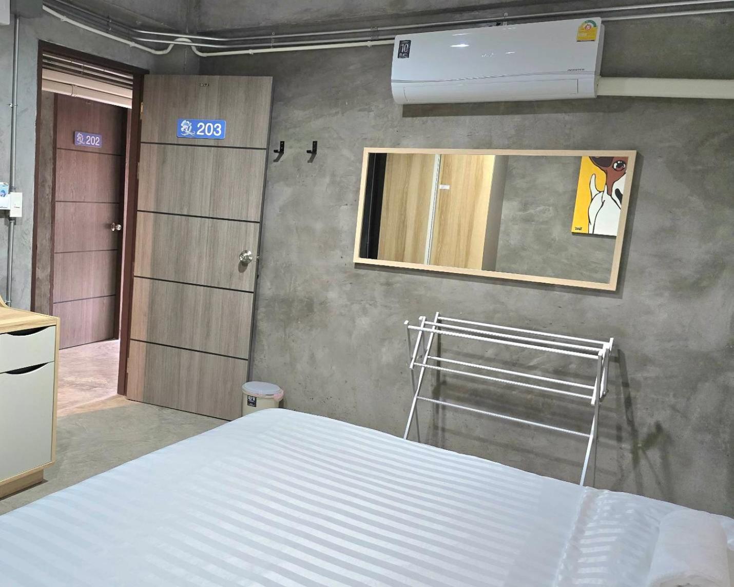 Captain Joe Cafe & Hostel Χουά Χιν Εξωτερικό φωτογραφία